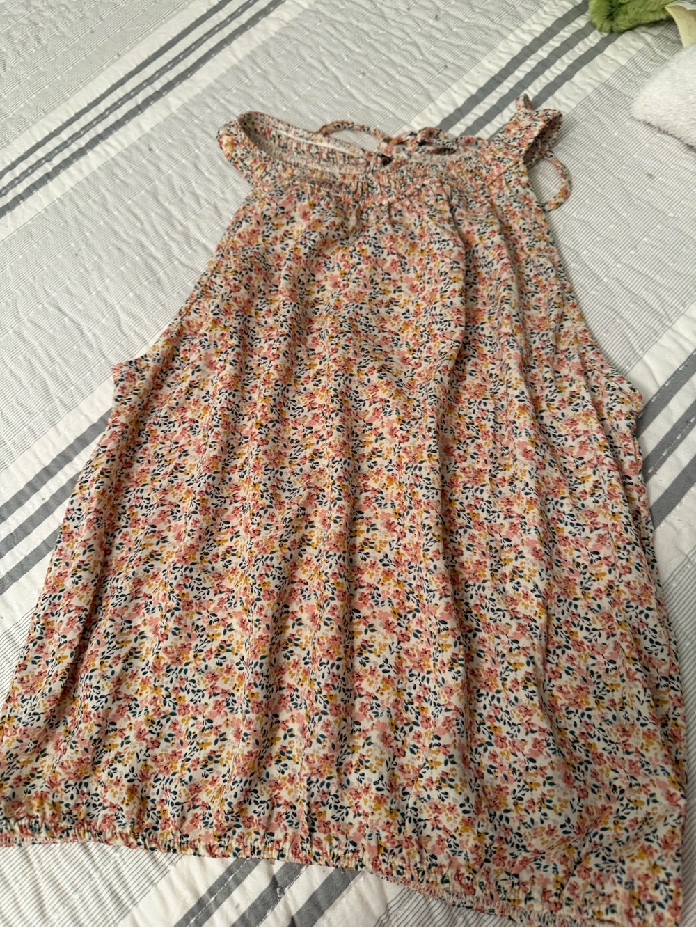 Sienna Sky Pink Multi Floral Smocked Neck tank elastic bottom xs